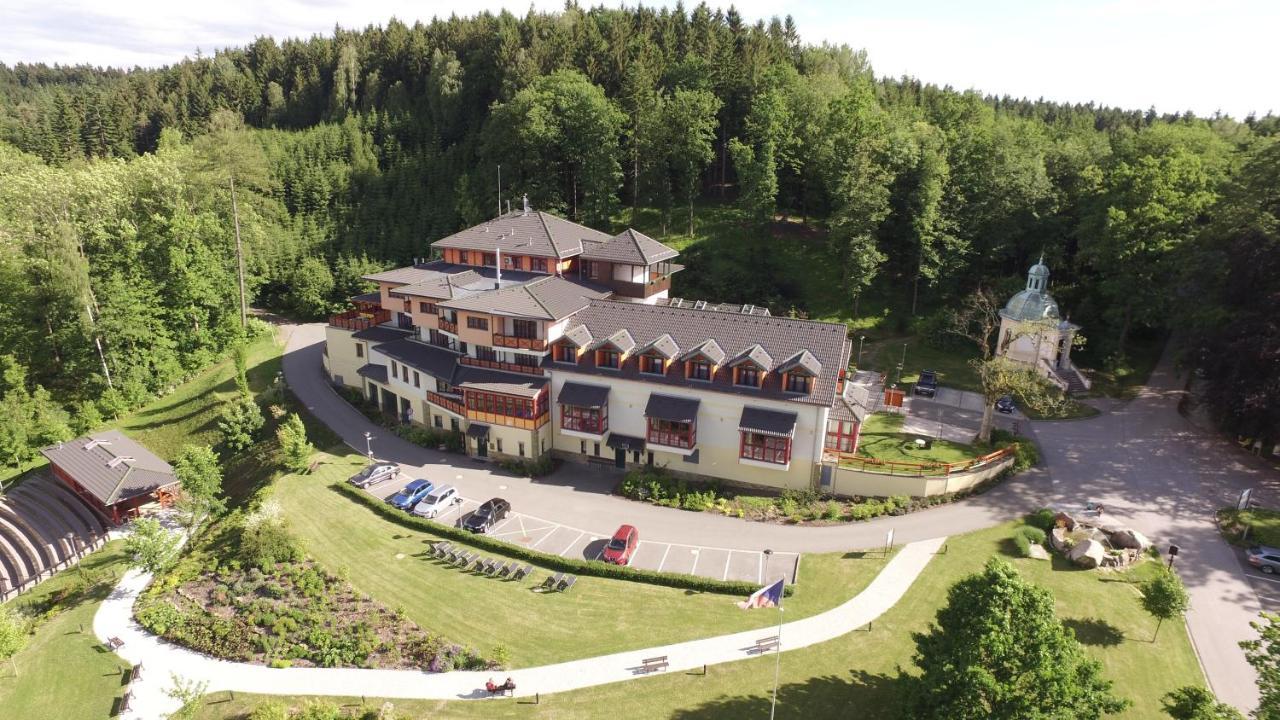 Hotel Studanka Рихнов над Кнежноу Екстериор снимка