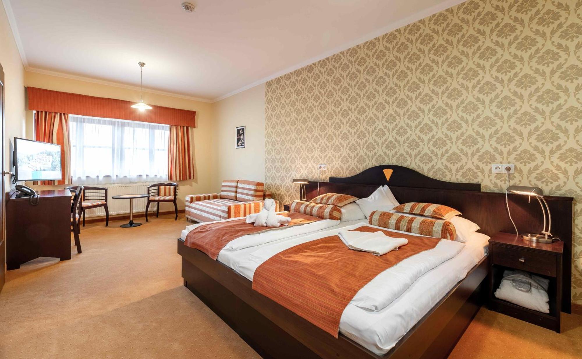 Hotel Studanka Рихнов над Кнежноу Екстериор снимка